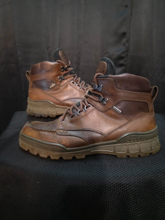 ECCO Track 25 Anniversary Brown Yak Leather main image 4